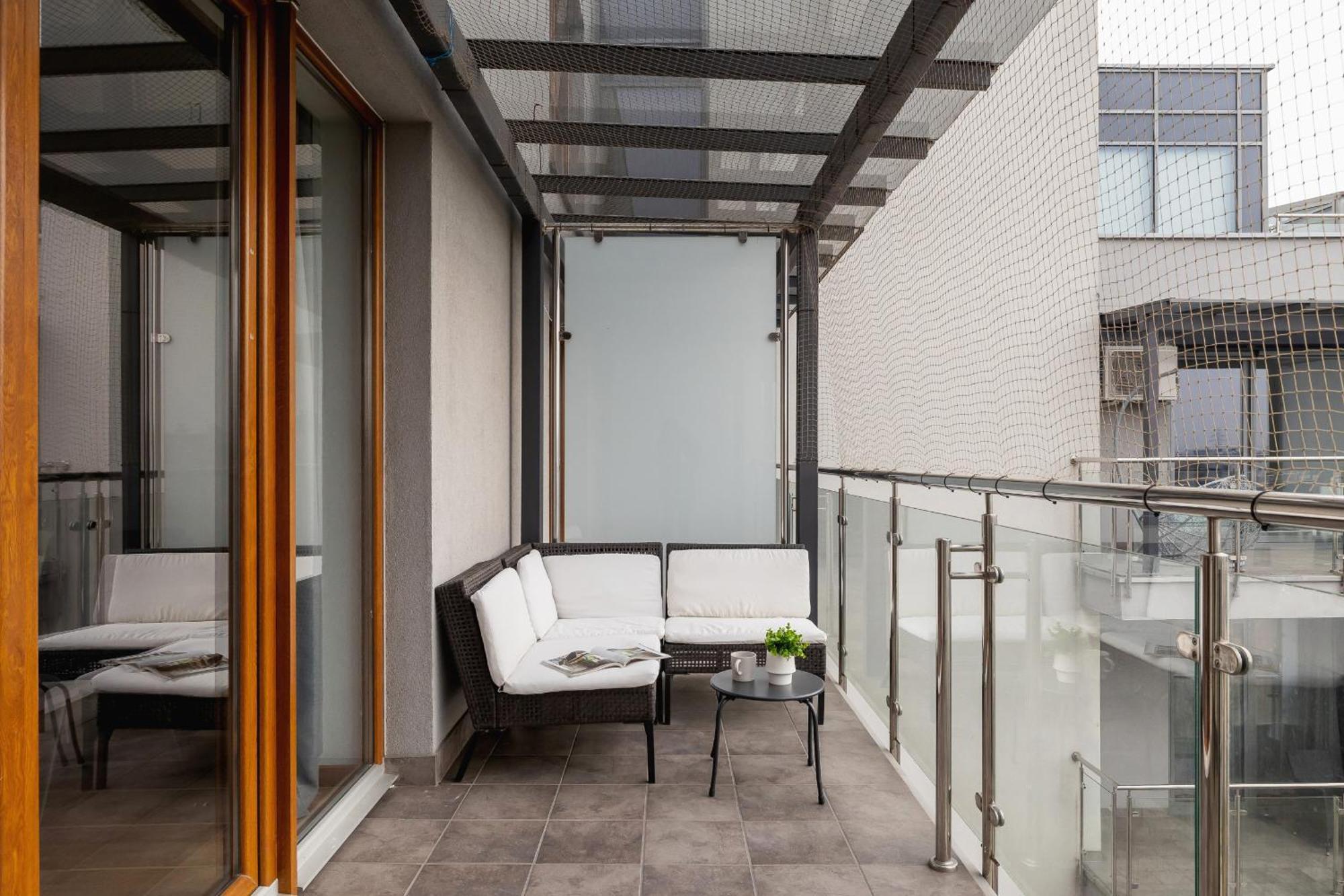 Spacious & Cozy Grzegorzecka By Renters Apartment